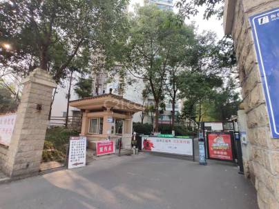 奥城花园北区大城际 2室 2厅 73平米