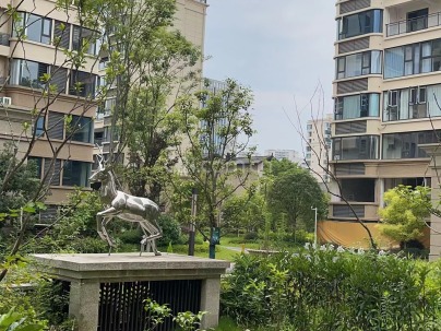 置信丽府B区 4室 2厅 128平米