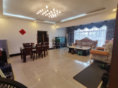 梨园街联心苑 4室 2厅 143平米