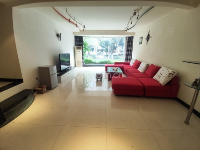 香溪苑 3室 2厅 162平米