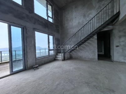 佳乐莲韵2区 4室 3厅 212.57平米