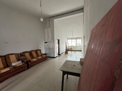 滨江新村 3室 1厅 93.5平米