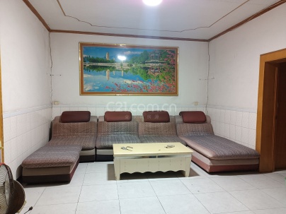 铁货街综合市场 2室 2厅 99平米