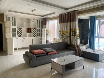 维护盘仁湖花园1期 4室 2厅 137平米