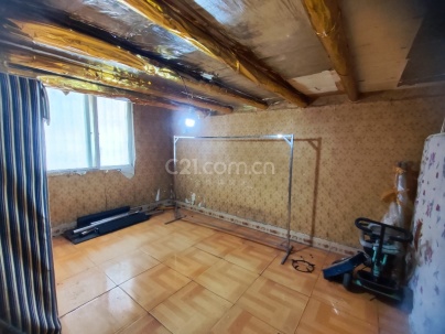 油坊街39号至41号 3室 1厅 85.6平米