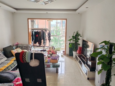 东海岸 3室 2厅 130平米