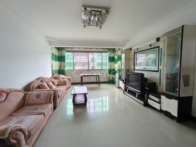 川中大市场 3室 2厅 127.91平米