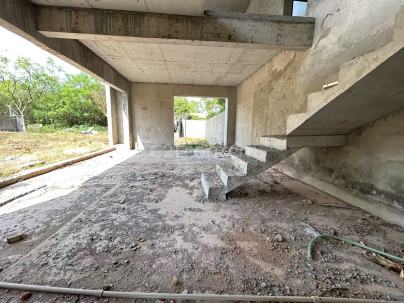 悦墅2期 3室 2厅 60.7平米