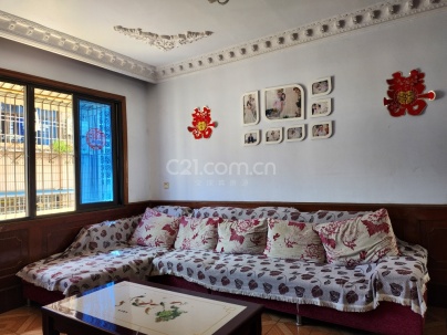 燕山街125号 3室 2厅 115平米