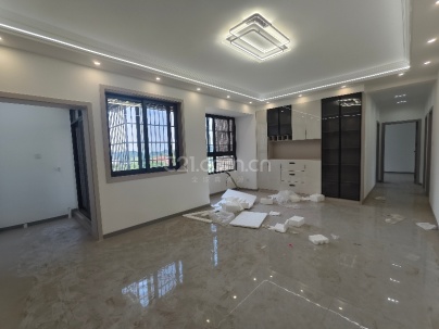 福光庙安置小区 4室 2厅 127平米