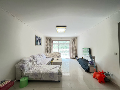 海琪明月花园 3室 2厅 130平米