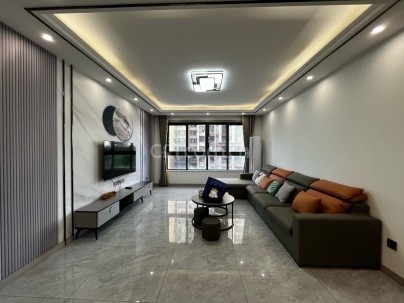 尚城麓苑 4室 2厅 107平米