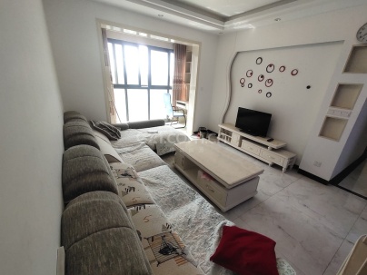 远成中心 3室 2厅 90平米