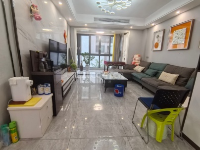 春天大道 4室 2厅 128平米