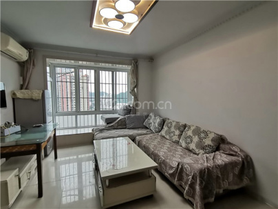 龙腾御锦 3室 2厅 50平米