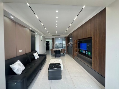 南湖尚城1期 3室 2厅 93平米