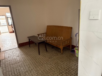 遂州南路277号 2室 2厅 79.4平米