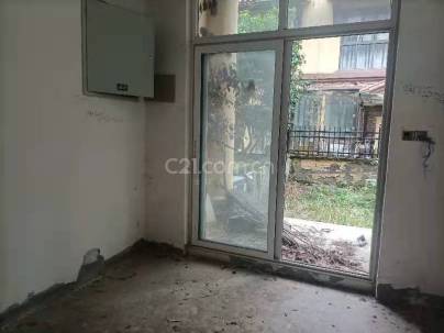 伊山郡 6室 3厅 290.7平米