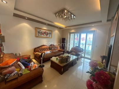 凯丽滨江北区 3室 2厅 128平米