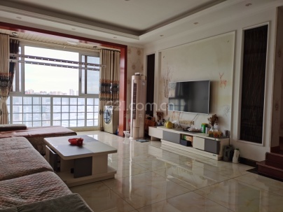 盛世上江城 3室 2厅 118平米