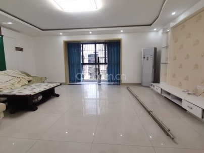 金泽丽园 3室 2厅 124平米