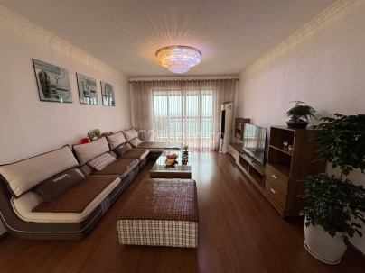 健坤华翔城1期 4室 2厅 135平米