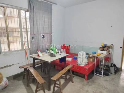 杰灵小区 1室 1厅 56平米