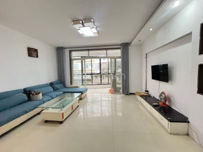 江景天下 3室 2厅 113平米