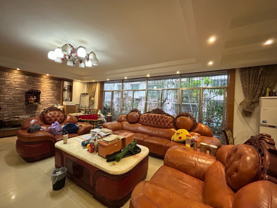 设计院 3室 2厅 195.83平米