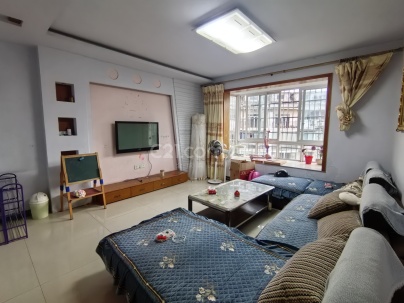 城南丽景 3室 2厅 124平米