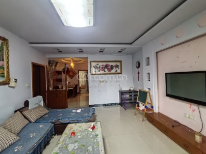 城南丽景 3室 2厅 125平米