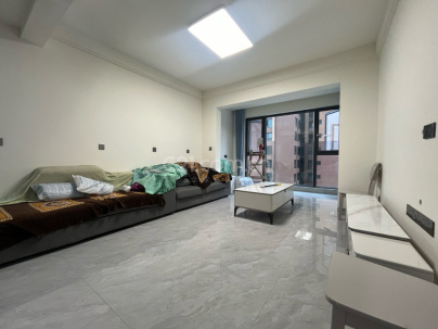 悦城2期（南区） 5室 2厅 110平米