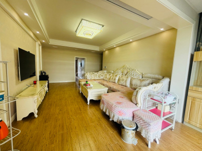 康城国际 3室 2厅 105平米