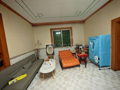 米市街综合楼 2室 2厅 80平米