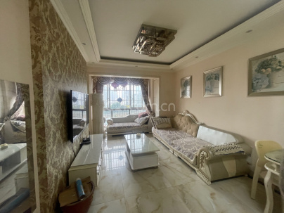 学苑小区 3室 2厅 88平米