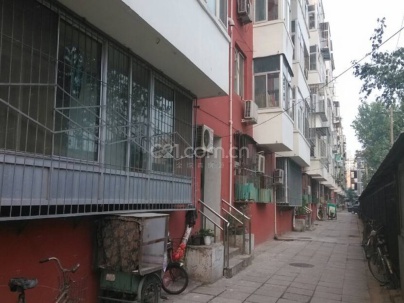 西三环北路82号院 2室 1厅 57.5平米