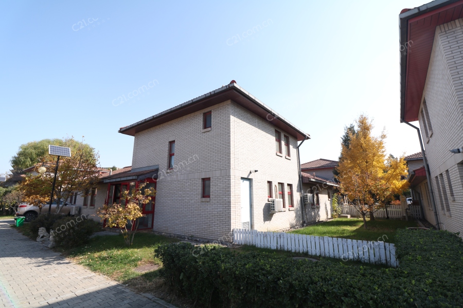 欧陆苑 4室 2厅 232.53平米