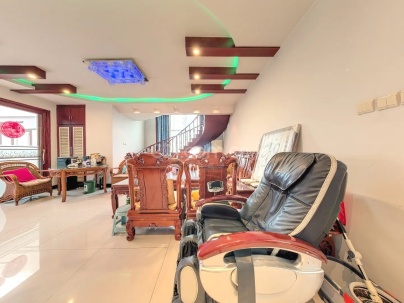 怡海花园富润园 6室 2厅 294.59平米