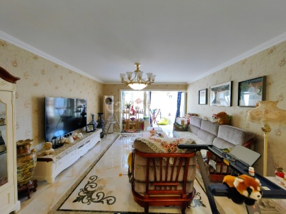 珠江骏景北区 3室 2厅 164平米