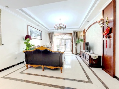 世茂维拉 5室 2厅 242.42平米