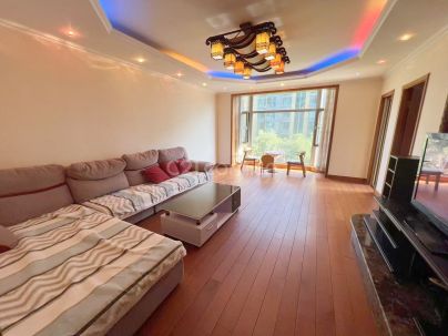 山水文园一期 4室 2厅 154.42平米