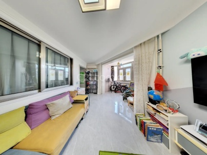 吉利双星公寓 3室 1厅 122.27平米