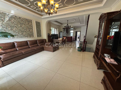 北街家园四区（北街家园C4区） 3室 2厅 271平米