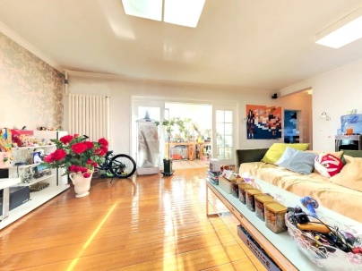 国际友谊花园 3室 2厅 149.05平米