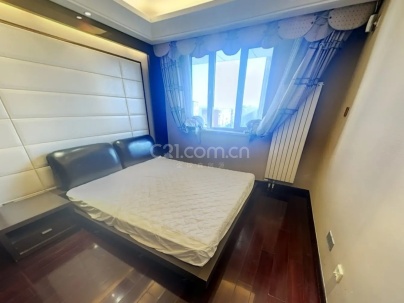 首开铂郡 3室 1厅 155平米