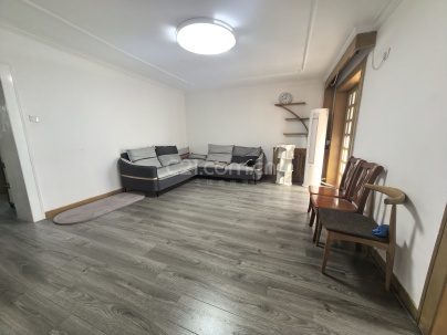 幸福二村 3室 2厅 115平米