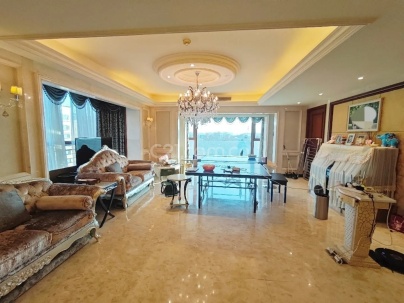 山水文园四期 4室 2厅 291.98平米