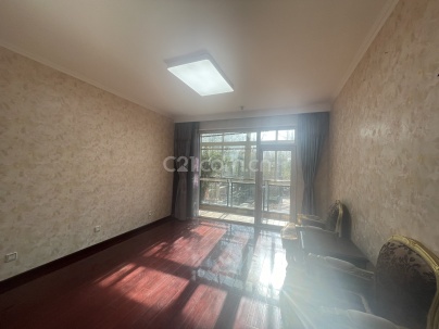 山水文园二期 5室 2厅 262平米