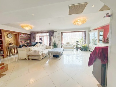 山水文园二期 4室 2厅 199.43平米