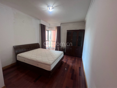 紫荆豪庭 2室 1厅 119平米